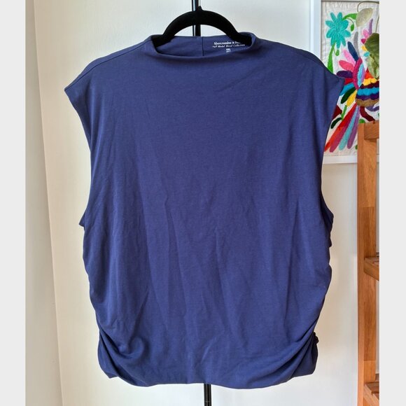 Abercrombie & Fitch Navy Blue Paloma Sleeveless Top - Size XXL - Picture 4 of 8